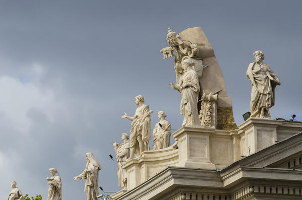Statues in Vaticano's square (Rome, Lazio, Italy, Europe)