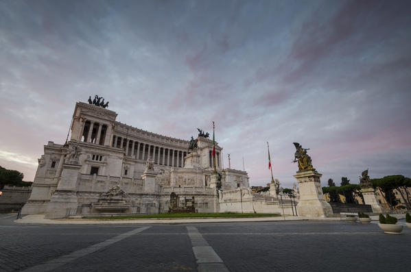 Altar of the Fatherland at sunrise (Rome, Lazio, Italy, Europe)
