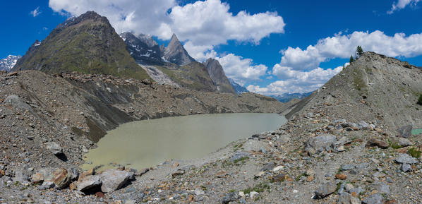 Miage glacier and Miage lake in Veny valley, Mont Blanc massif, Aosta province, Aosta Valley, Alps, Italy, Europe
