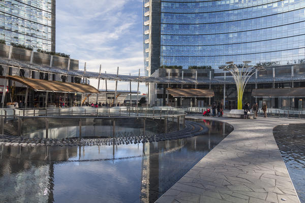 Milan, Lombardy, Italy. Gae Aulenti square.