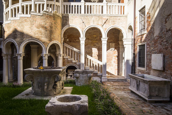 Venice, Veneto, North East, Italy Europe. Contarini del Bovolo spiral staircase.