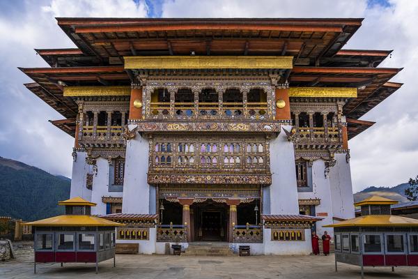 Gangteng Monastery generally known as Gangtey Gonpa or Gangtey Monastery.  Wangdue Phodrang District, Bhutan, Himalayan Country, Himalayas, Asia, Asian.