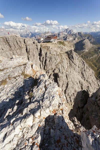 Europe, Italy, Veneto, Belluno. Lagazuoi hut, Piccolo Lagazuoi, Dolomites