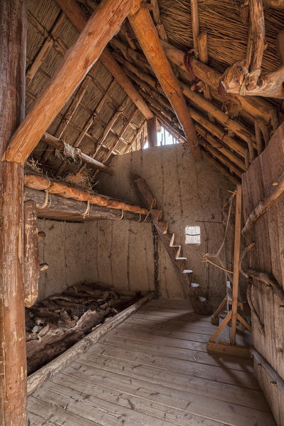 Archeo Park of Livelet, the reconstruction of the interior of a stilt house dating back to a period from the late Neolithic to the early Bronze Age, when it witnessed the prehistoric occupation of the Lakes of Revine Lago, Treviso