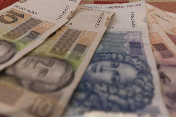 Banknotes of Croatia, the croatian kuna