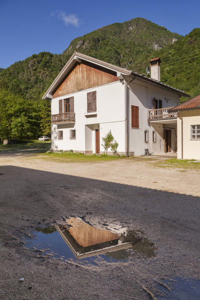 Salet, Center of Equestrian Selection, Sedico, Veneto. Service buildings
