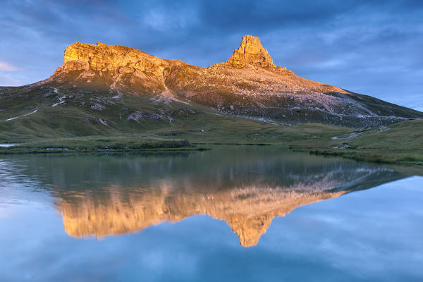 Europe, Italy. Sasso di Sesto and Torre Toblin at dawn near the Laghi dei Piani (Bodenseen), Sesto Dolomites, South Tyrol