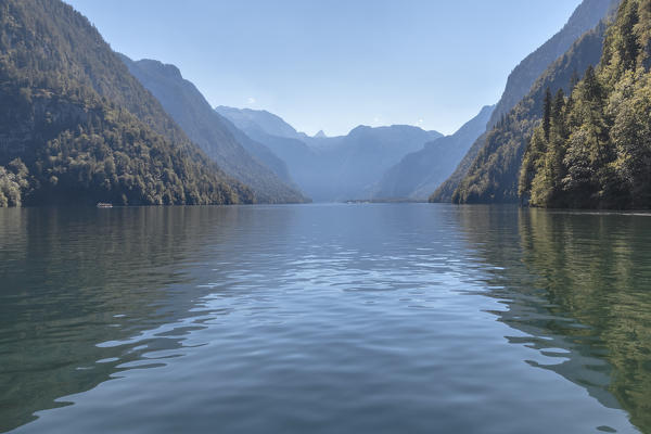 Europe, Germany, Bavaria, Berchtesgaden. View on the Konigsee
