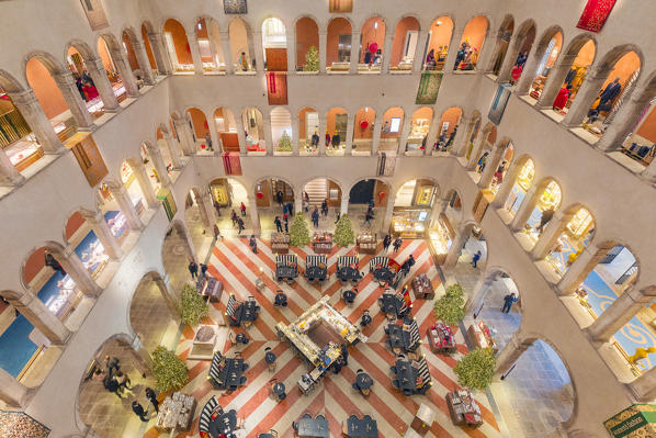 Inside view of the luxury shopping center Fondaco dei Tedeschi in Venice, Veneto, Italy
