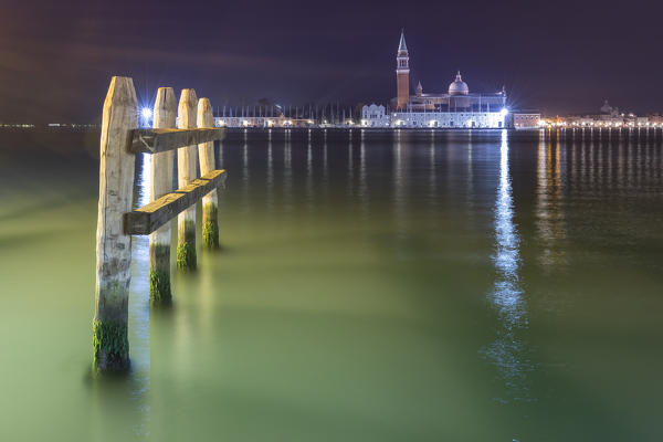 the Grand Canal and San Giorgio Maggiore Church in background, Venice, Veneto, Italy