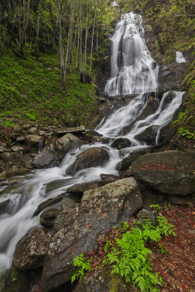 Pesio valley (Valle Pesio),Cuneo province,Marguareis park,Piedmont, Italy,Europe. Pesio waterfall 