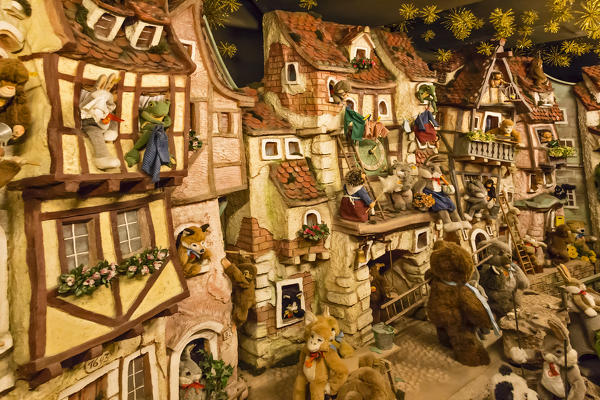 Rothenburg ob der Tauber, Bavaria, Germany, Europe. Traditional German Christmas decoration