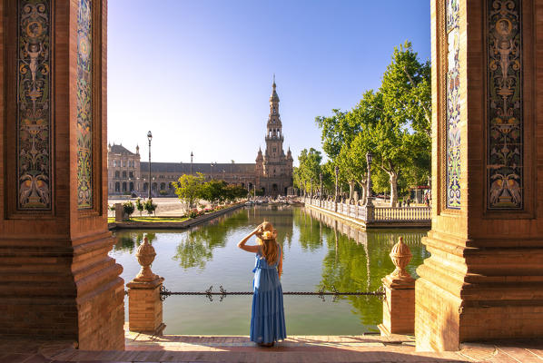 Plaza de Espana, Seville, Andalucia, Spain (MR)