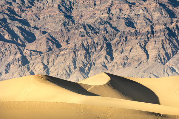 Mesquite flat sand dunes, Death Valley National Park, California, USA
