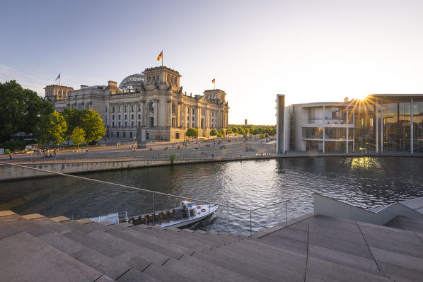 Berlin Mitte district, Parlament district with Reichstag and Paul Lobe Haus, Mitte, Berlin, Germany