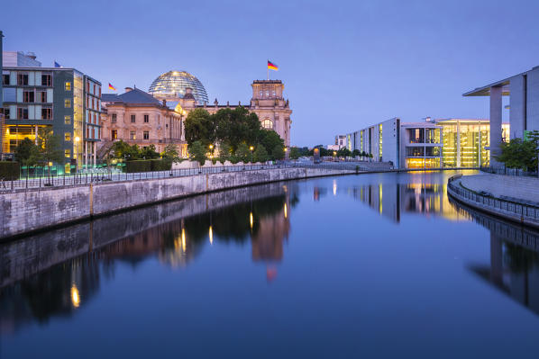 Berlin Mitte district, Parlament district with Reichstag and Paul Lobe Haus, Mitte, Berlin, Germany
