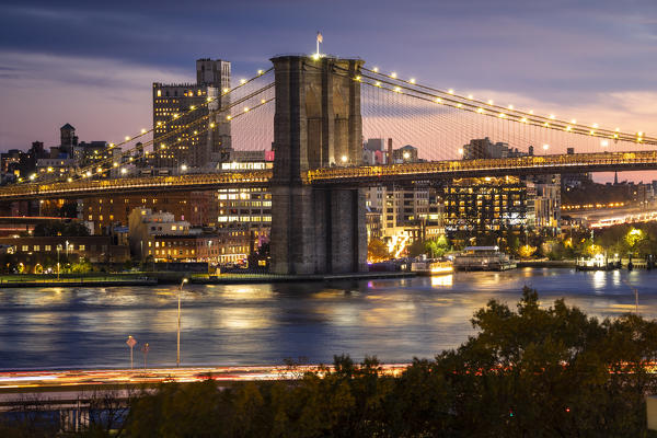Brooklyn Bridge, Manhattan, New York, USA
