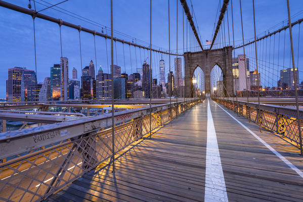 Brooklyn Bridge, Manhattan, New York, Usa
