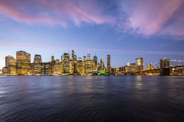 Manhattan skyline from Brooklin. Manhattan, New York, USA