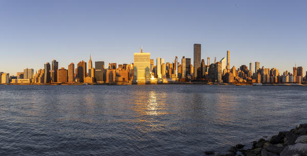 New York City Skyline from Queens at sunrise. New York, USA