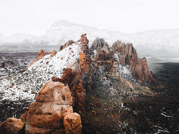 View of Teide volcano caldera and Roques de Garcia with snow. Tenerife, Canary Islands, Spain