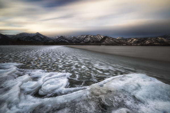 Kotan onsen, east coast of Lake Kussharo, Eastern Hokkaido, Japan