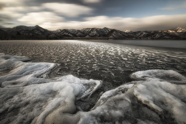 Kotan onsen, east coast of Lake Kussharo, Eastern Hokkaido, Japan