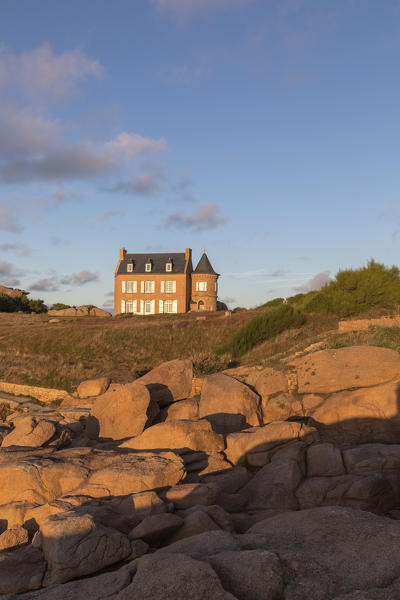 Côte de Granit Rose,  Ploumanac'h, Perro-Guirec, Lannion district, Cote d'Armor, Brittany, France