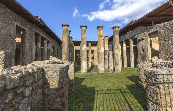 Epidii home in ancient Pompei village, Naples district, Campania, Italy