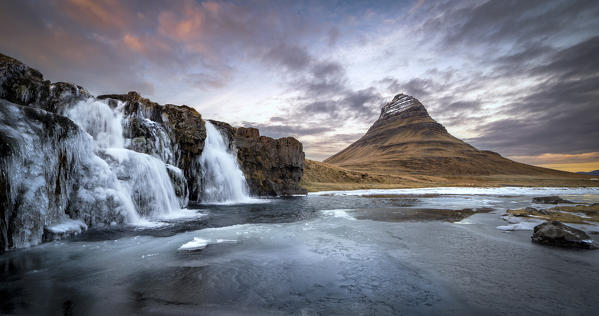 Kirkjufellsfoss and Kirkjufell Mountain, Grundarfjordur, Iceland
