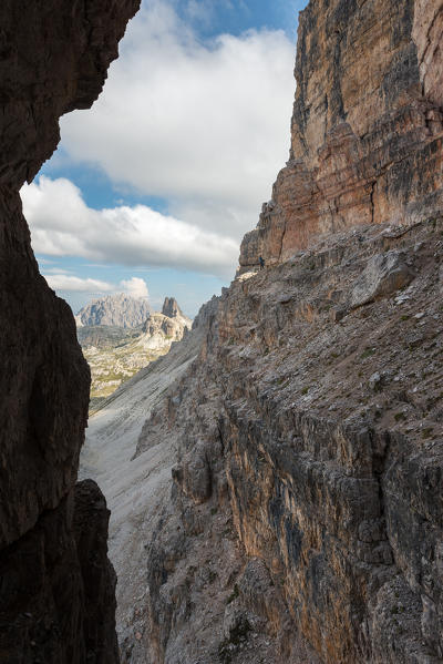 foto  - Europe, Italy, Dolomites, Veneto, Belluno. Hiker venturing to  the Trenches of the First World War on Mount Paterno