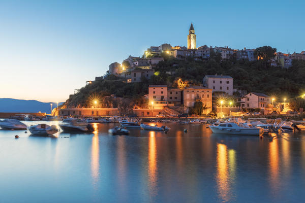foto  - Harbour and historic town of Vrbnik, Krk island, Kvarner bay, Croatia