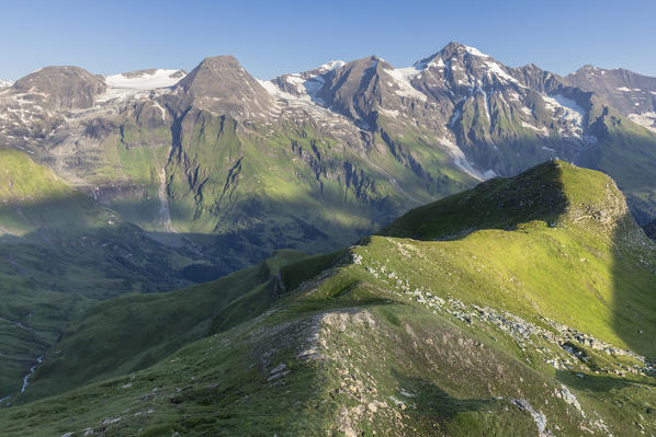 foto  - Breitkopf, Hohe Dock, Vorder Bratschenkopf, Grosses Viesbachhorn, Grossglockner High Alpine Road, Hohe Tauern National Park, Carinthia, Austria
